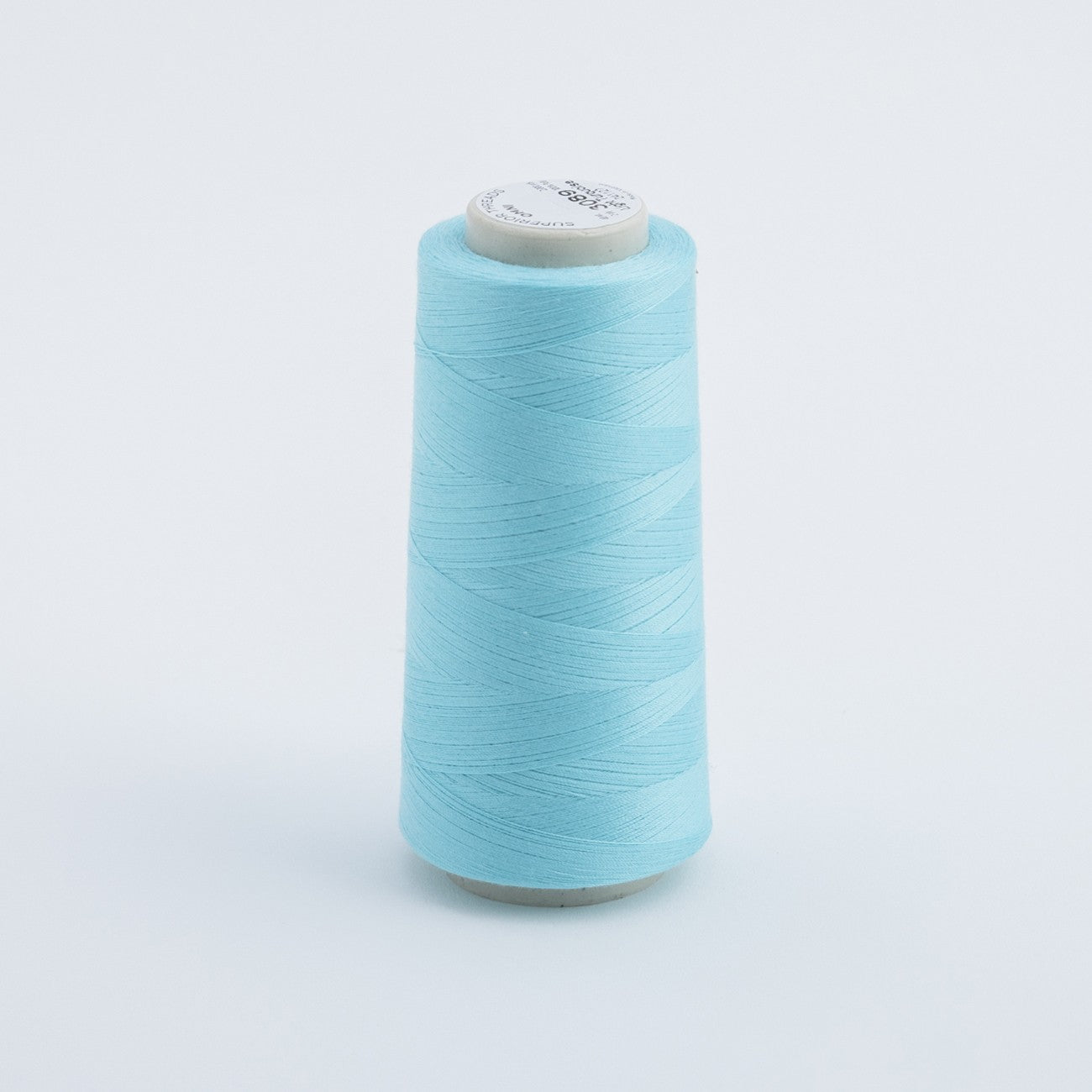 Omni Polyester Thread 40wt 2000yd Light Turquoise