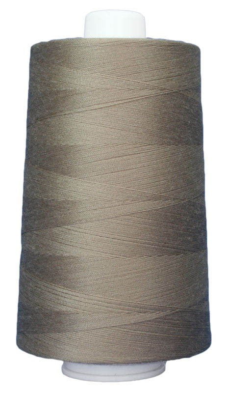 Omni Polyester Thread 40wt 6000yd Sandstone