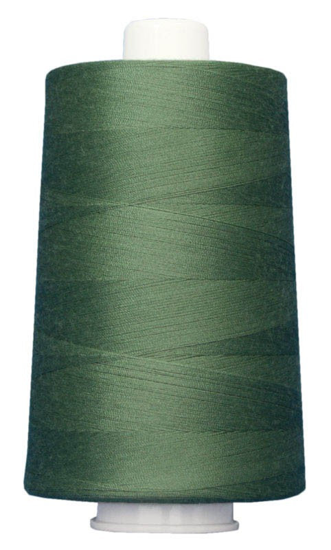 Omni Polyester Thread 40wt 6000yd Pine Tree