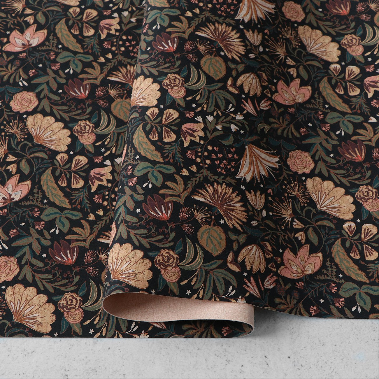 Highland Blooms Cork 5 Yard Bolt