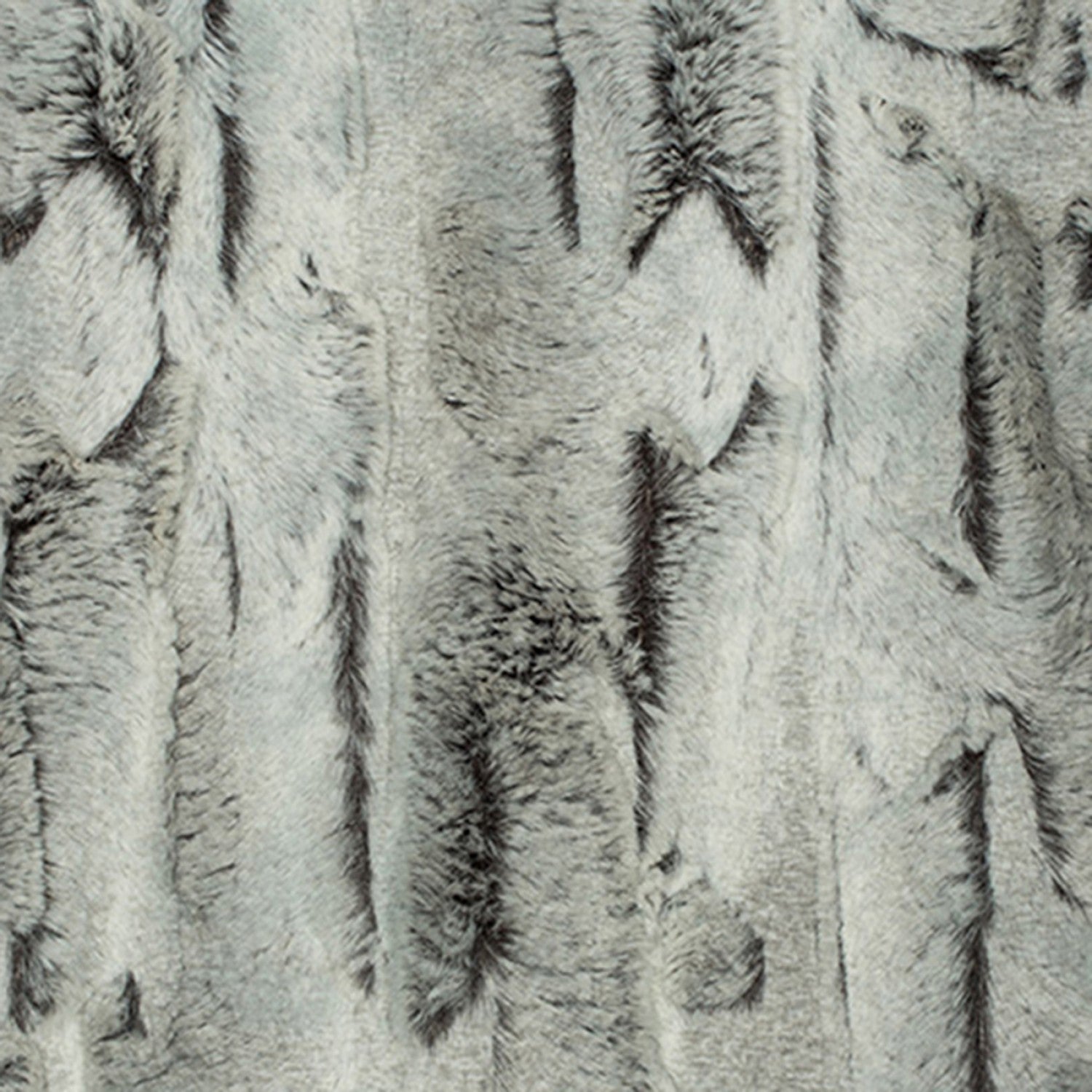Silver Fox 2yd Luxe Cuddle Cut