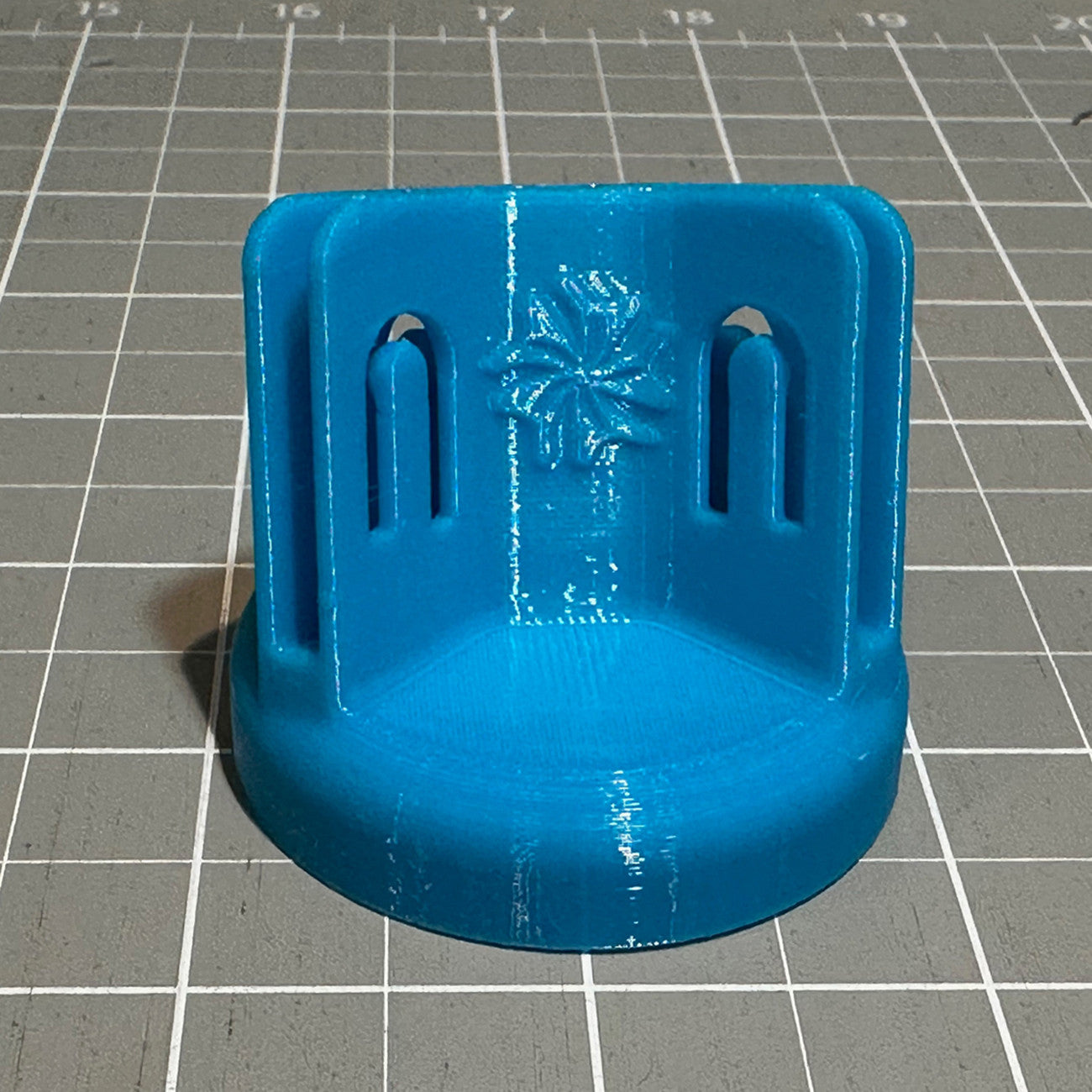 Pattern Stand Blue