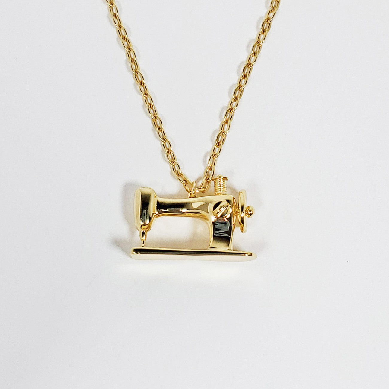 Sewing Machine Pendant Gold