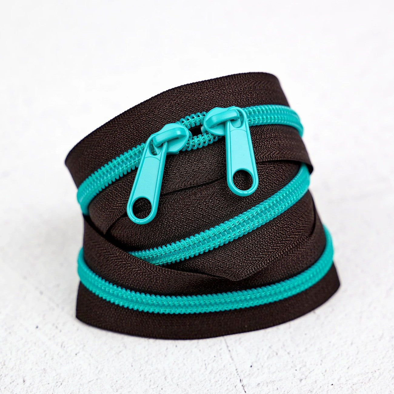 30in Handbag Zipper Teal Eclipse
