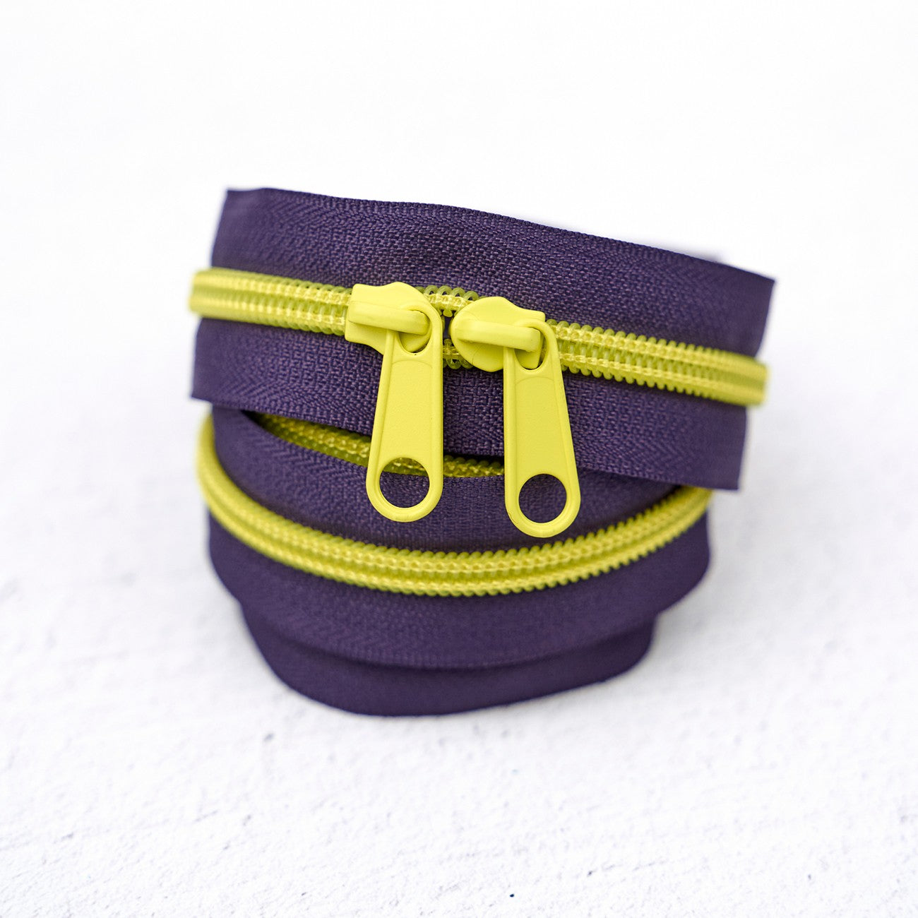 4 Yard Handbag Zipper Electric Grape